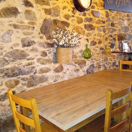 Albergue De Peregrinos Compostela 몰리나세카 외부 사진