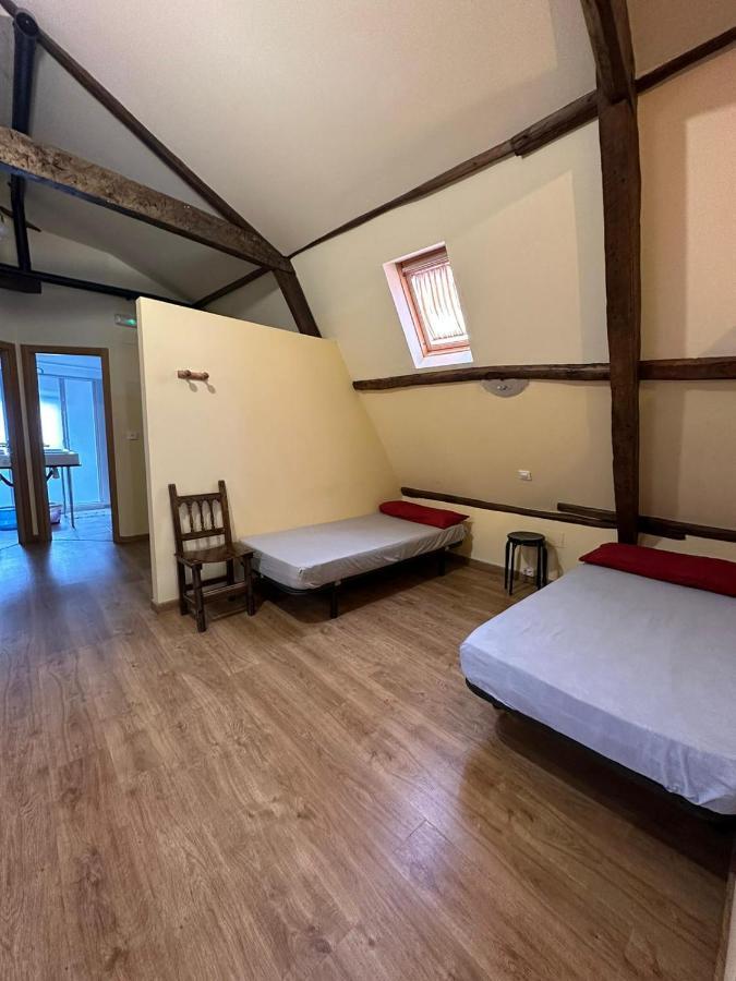 Albergue De Peregrinos Compostela 몰리나세카 외부 사진