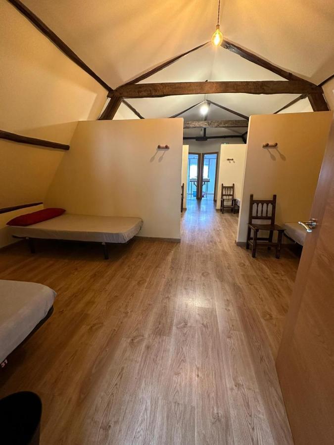 Albergue De Peregrinos Compostela 몰리나세카 외부 사진